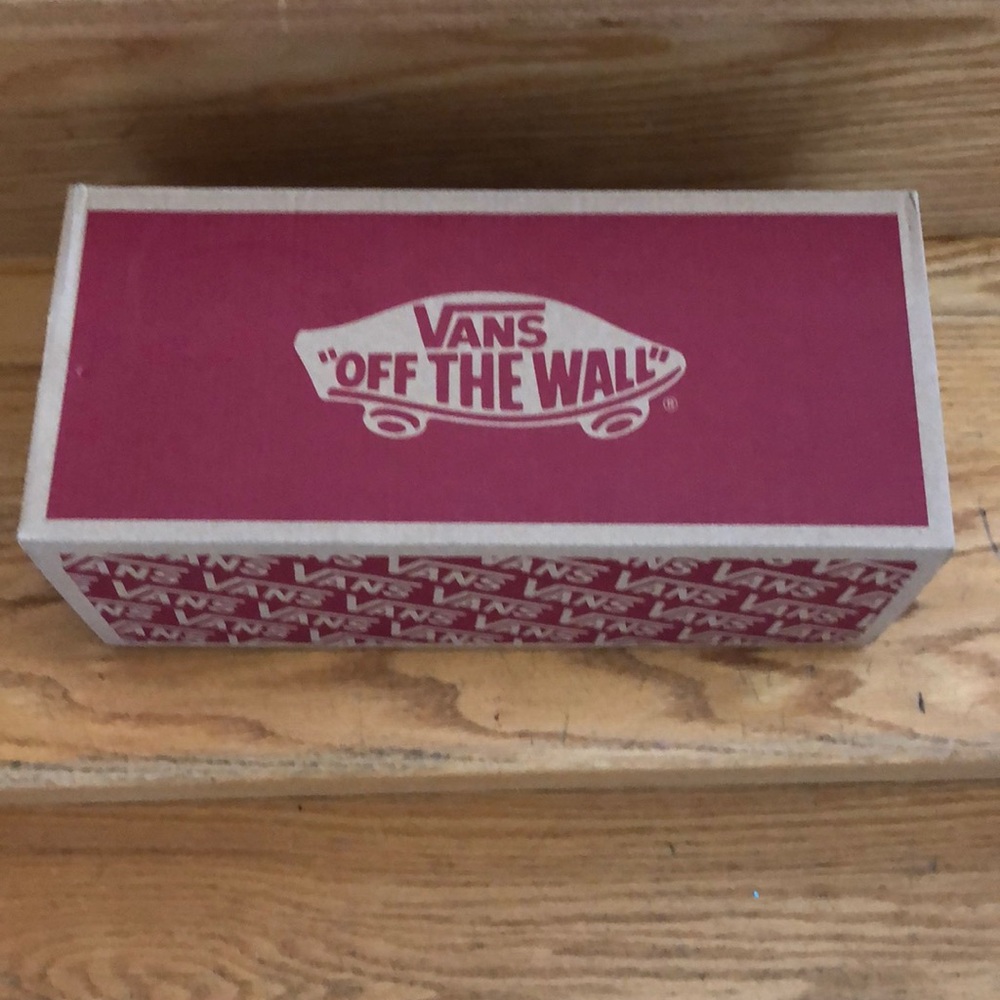 📦Two for $10📦 Vans shoe box
